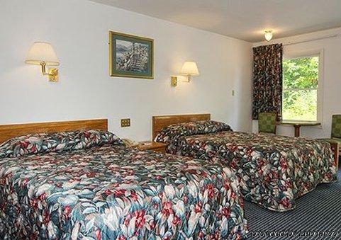 Rodeway Inn Coldwater Buitenkant foto